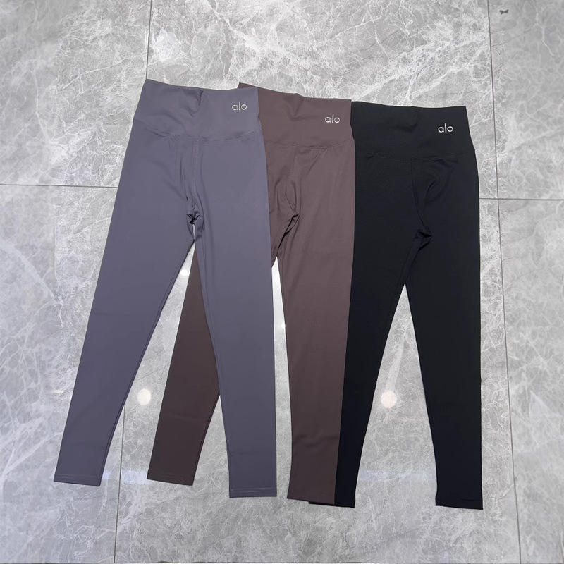 Alo Yoga Shorts Women's Pilates Outer Wear Sports Running Fitness Trousers Hip Leggings