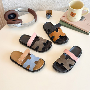 �ɐ�С�ܷ��ڱ��̺����ı��Ӵ������մɱ���ͨ�R�˱�Ů���ֵˮ��