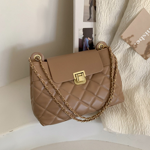 Diamond Grid Chain Women's Bag  Winter New Simple Fashion Crossbody Bag Little Chihuahua Style Lock Shoulder Bag