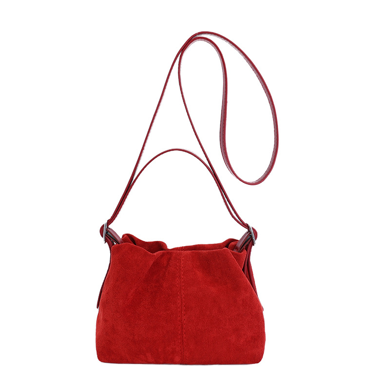 Korean Style 2025 New Red Suede Drawstring Bucket Bag Simple Versatile Commuter Shoulder & Crossbody Bag - Thumbnail 6