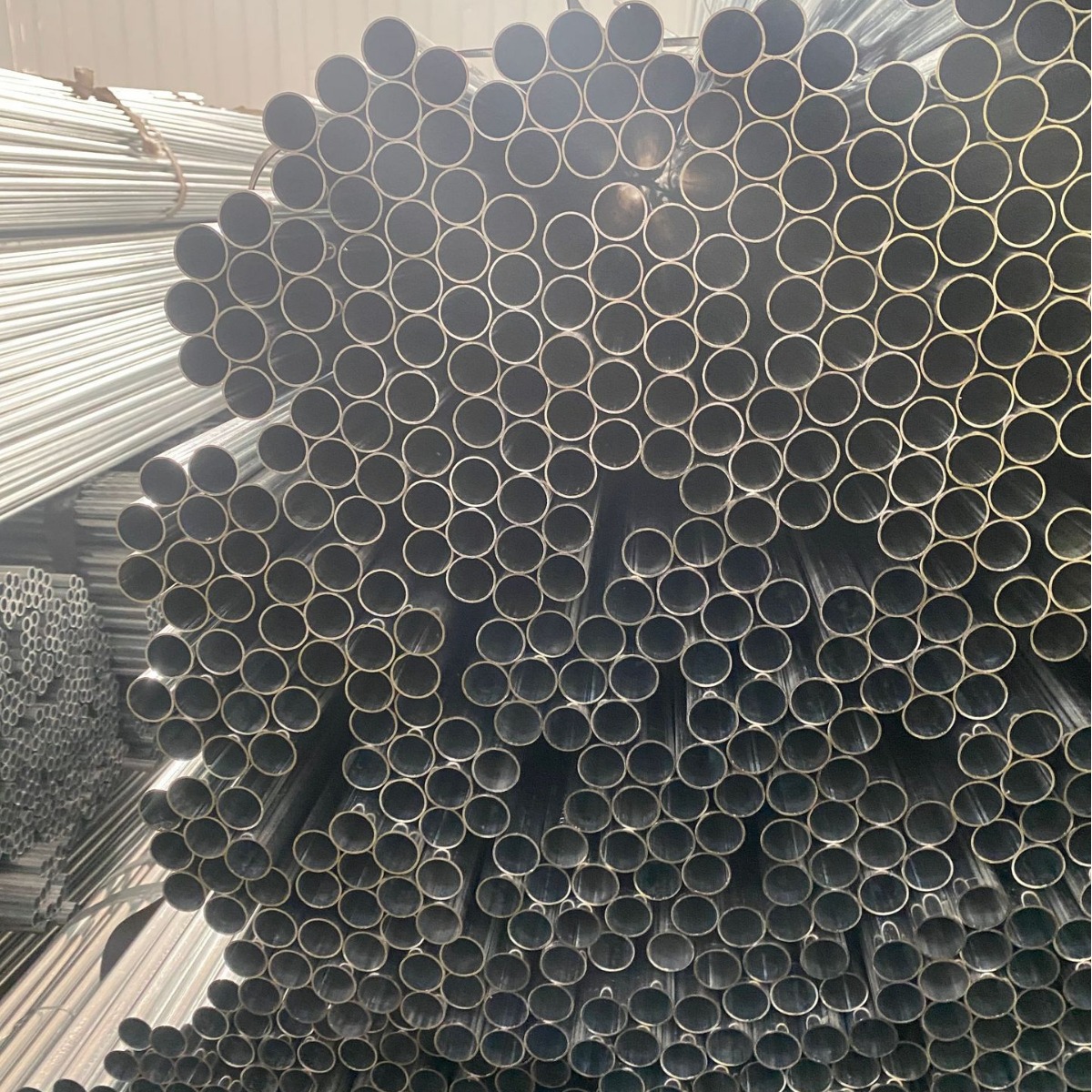 现货KBG套接紧定式镀锌穿线钢管金属热镀锌穿线管2 0JDG穿线管