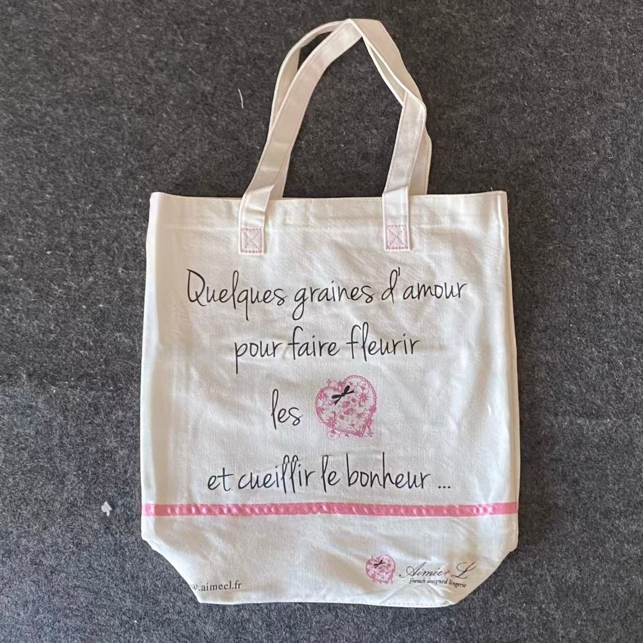 ��ɫ������������Ůͨ��ʱ�м�Լ���аٴ�������������ӡˢ����