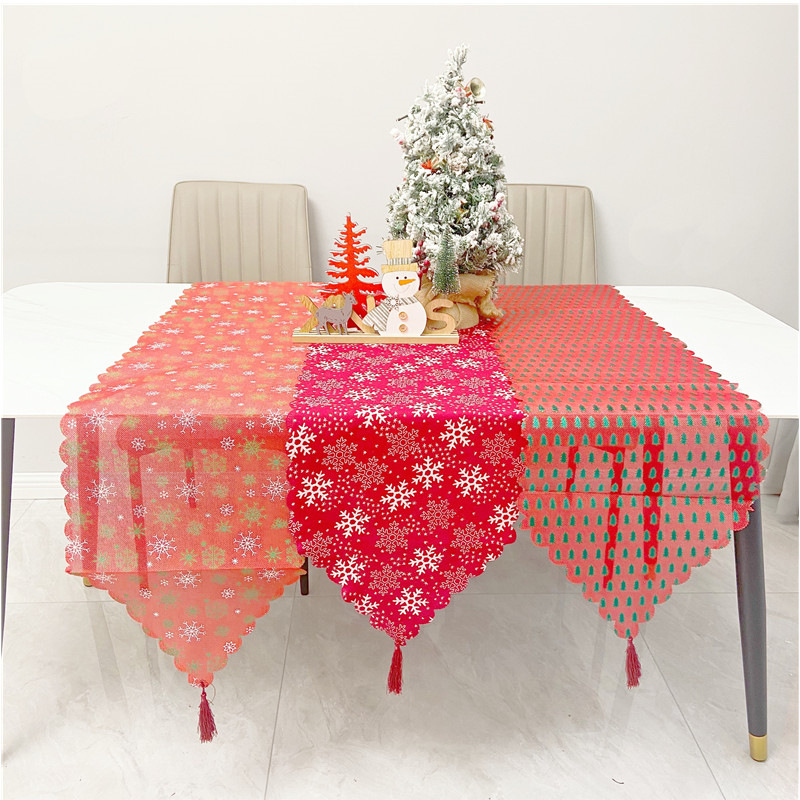 New Christmas imitation linen table flag festive atmosphere decoration red snowflake tablecloth Christmas tree tablecloth wholesale