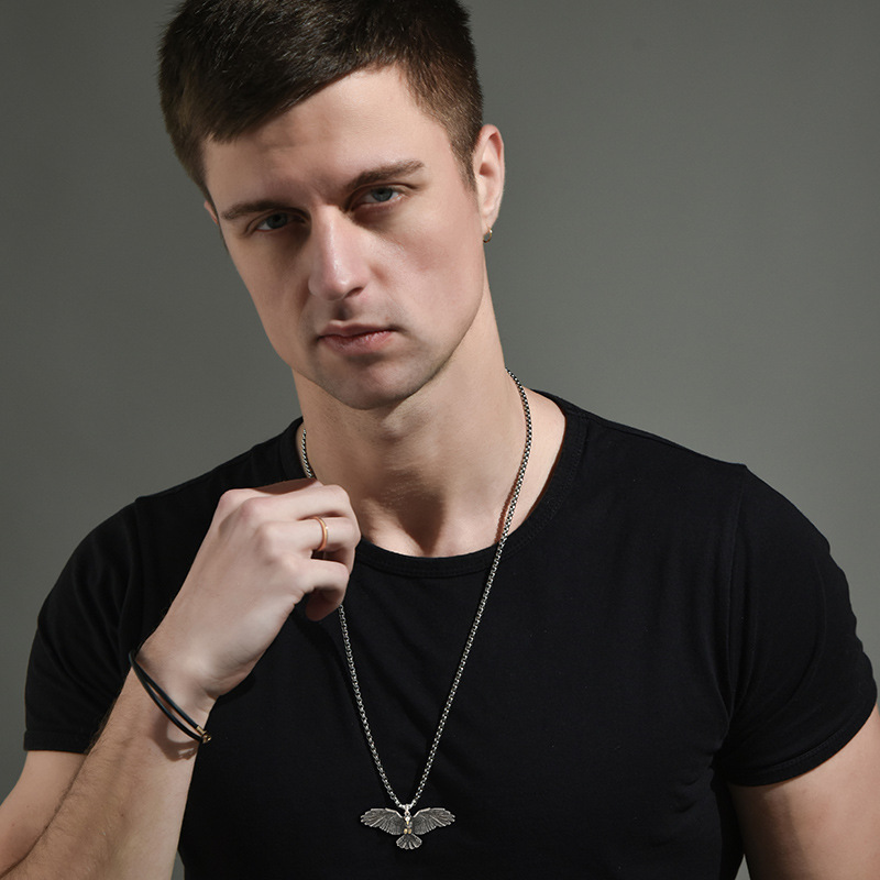Collar de halcón para hombre vintage plata thai cadena larga_voghion.com