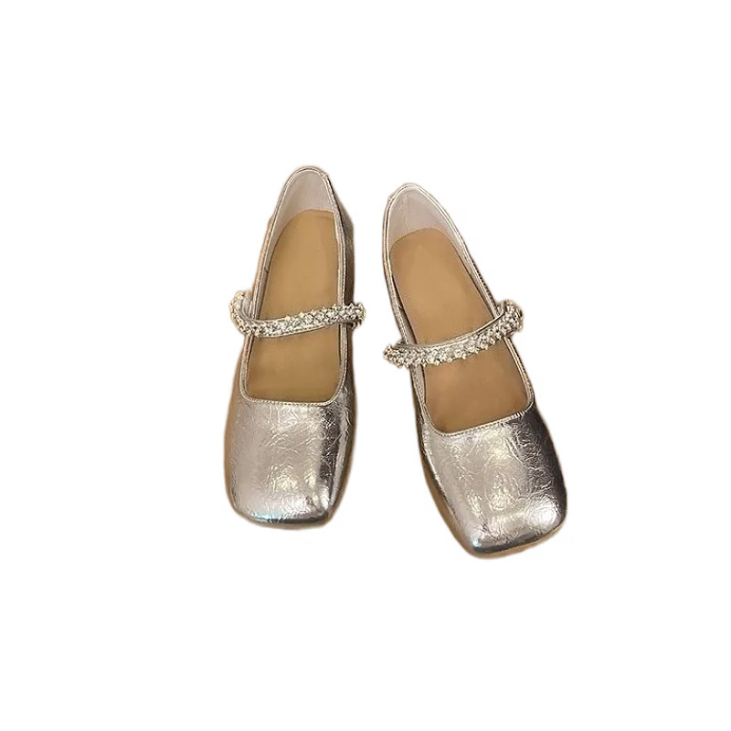 Cabeza cuadrada de verano francés 2026 zapatos de mujer nuevos zapatos de estilo poco profundo de la noche, una sola falda de una sola palabra con una sola parte plana suave
