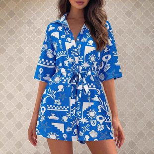 �W���羳���QŮ�b���R�dŮʿ�¿����e��ɫӡ�������ѝ�_���B�w��