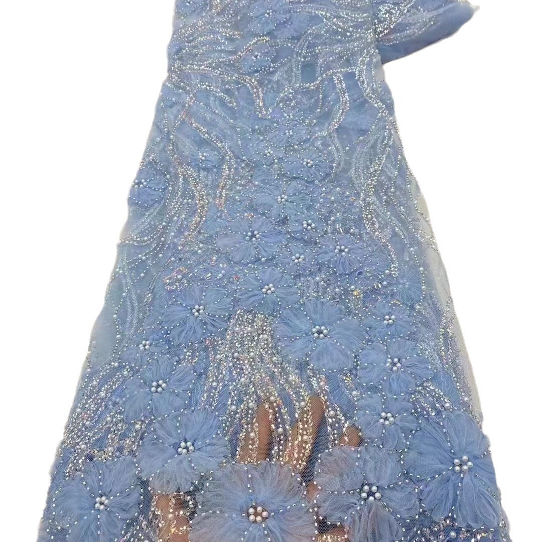 Fábrica de flores en stock bordadas perlas bordadas esquinillas de perlas bordadas de moda pequeña fresca vestido vestido de boda tela