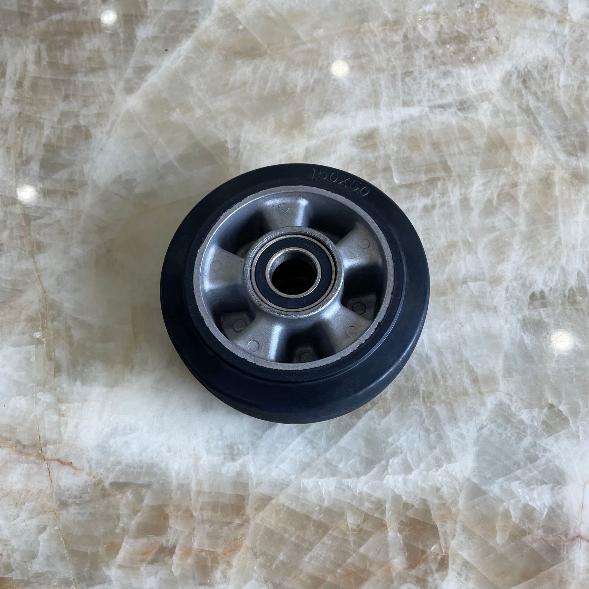 厂家加工 橡胶包胶件金属包胶轴包胶包胶轮 合金履带轮橡胶实心轮