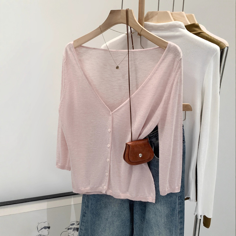 Gorgeous Pink Knitted Cardigan Jacket for Women, New Autumn Style, Loose and Casual Outerwear, Thin Top Gorgeous Pink Knitted Cardigan Jacket for Women, New Autumn Style, Loose and Casual Outerwear, Thin Top