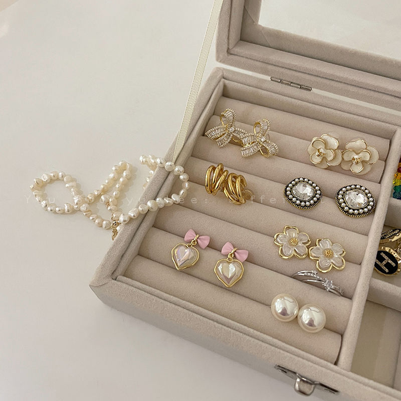 Capacious storage system, ring, necklace, earrings, handheld storage box, 2023 collection