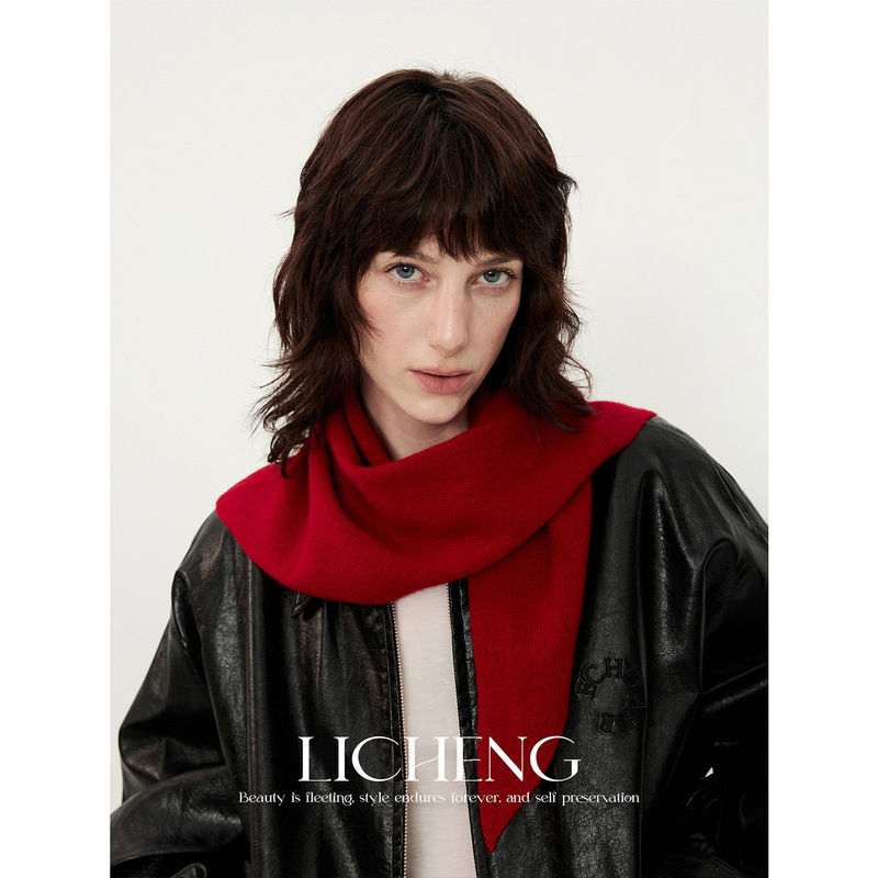 Korean Single 100% Pure Wool Knitted Triangle Scarf for Women Retro Fashionable Red Autumn and Winter Multifunctional Scarf Bag Headscarf