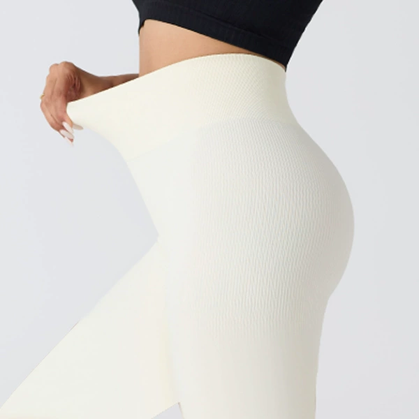 Rice white [trousers]