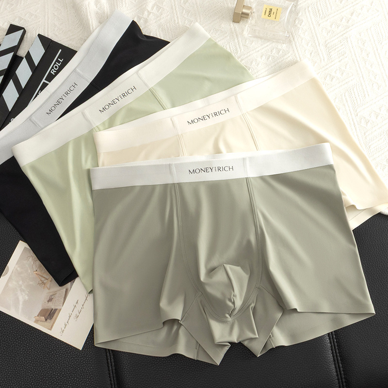 Verano delgado y frío calzoncillos de seda de hielo para hombres, pantalones antibacterianos, entrepierna transpirable sin marcas, pantalones cortos grandes para hombres.
