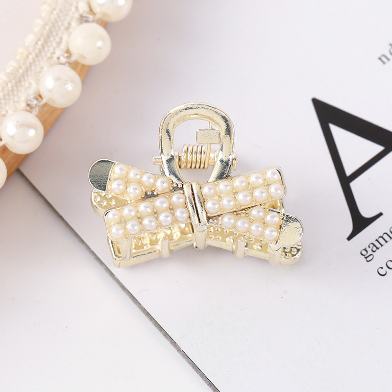 Fashion Heart Shape Bow Knot Metal Plating Artificial Pearls Hair Claws 1 Piece display picture 25