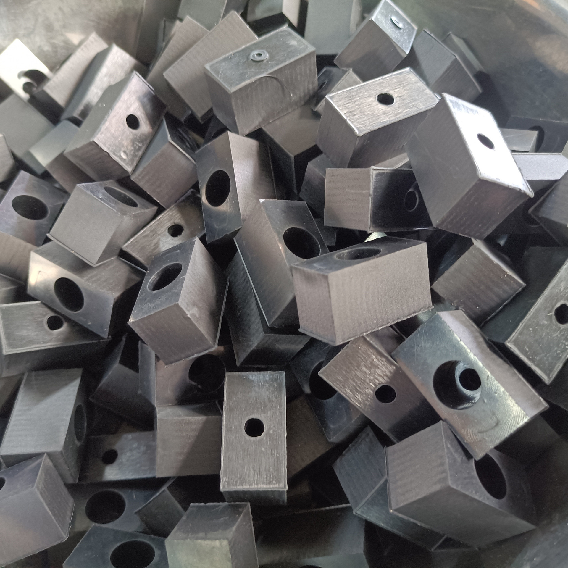 机械设备防撞胶块 汽车配件橡胶缓冲垫 机器配件橡胶垫 耐磨防撞