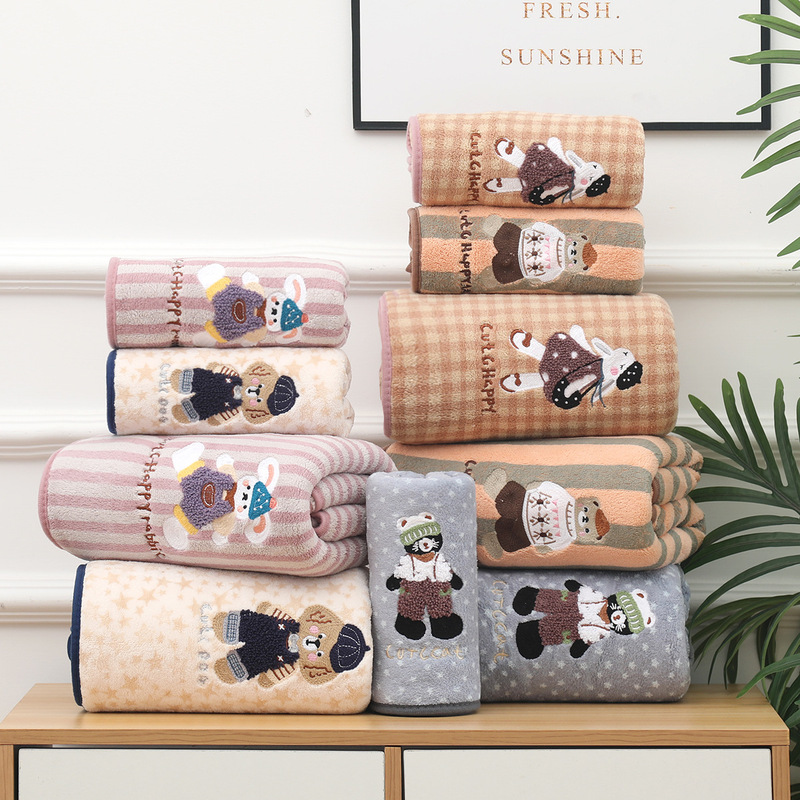 Coral Velvet Bath Towel Wholesale, Foreign Trade, Cross-Border Hot-Selling, Soft and Absorbent Bath Towel, Exquisite Embroidered Towel