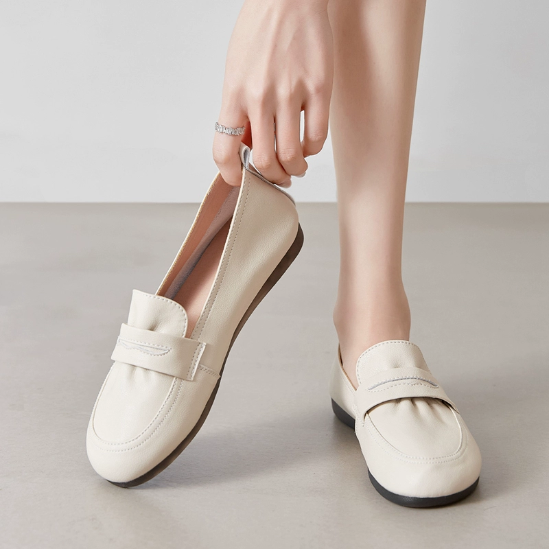 Мягкие балетки 2025 летние женские туфли на плоской подошве легкие слипоны женские белые туфли для мам