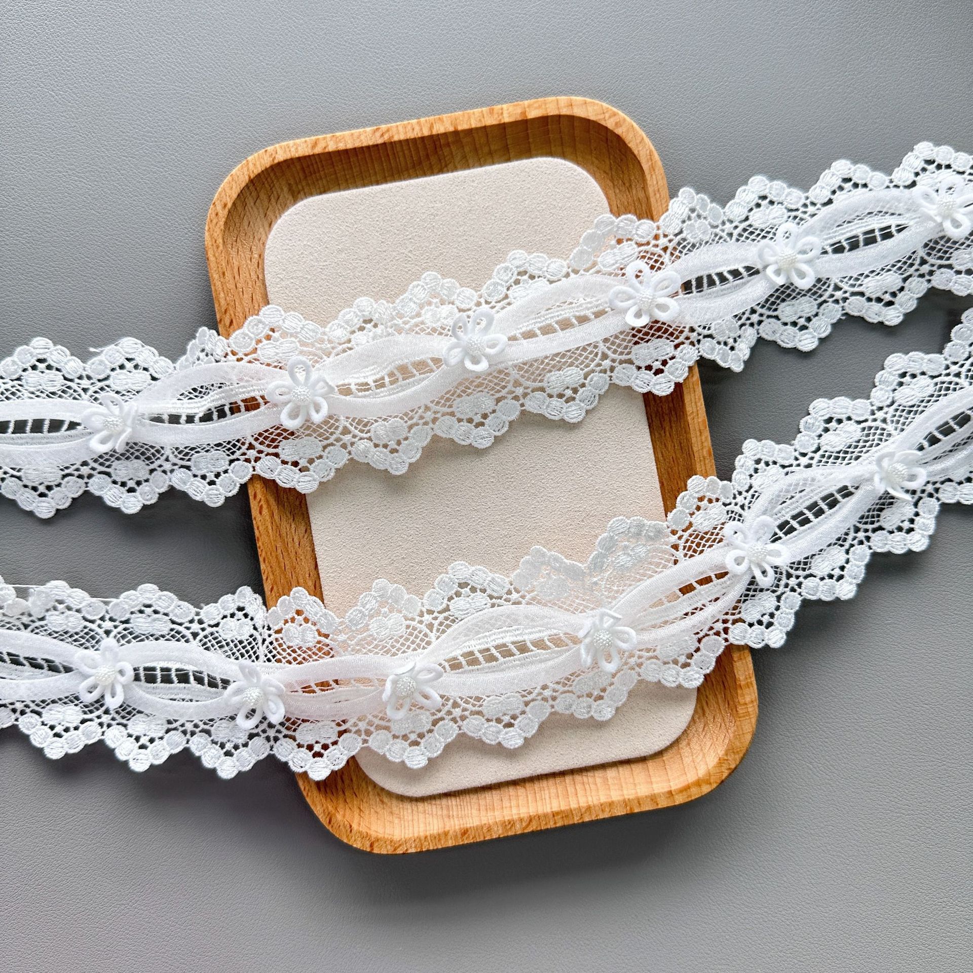 High-quality export white lace trim clothing material DIY accessories veil accessories