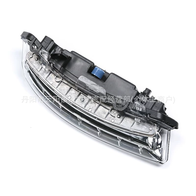 Suitable for 2009-2013 Mercedes-Benz Gündüz işıqları