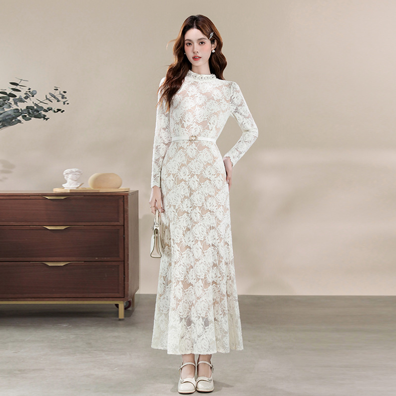 High-End Socialite's Sweet Elegant and Age-Reducing French Beaded Rhinestone Long-Sleeved Lace Fishtail Dress Western-Style Mini Dress