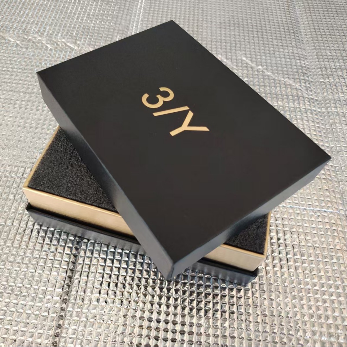 Model 3/Y/S/X黑色款适用特斯拉方向盘安全辅助助力器带磁