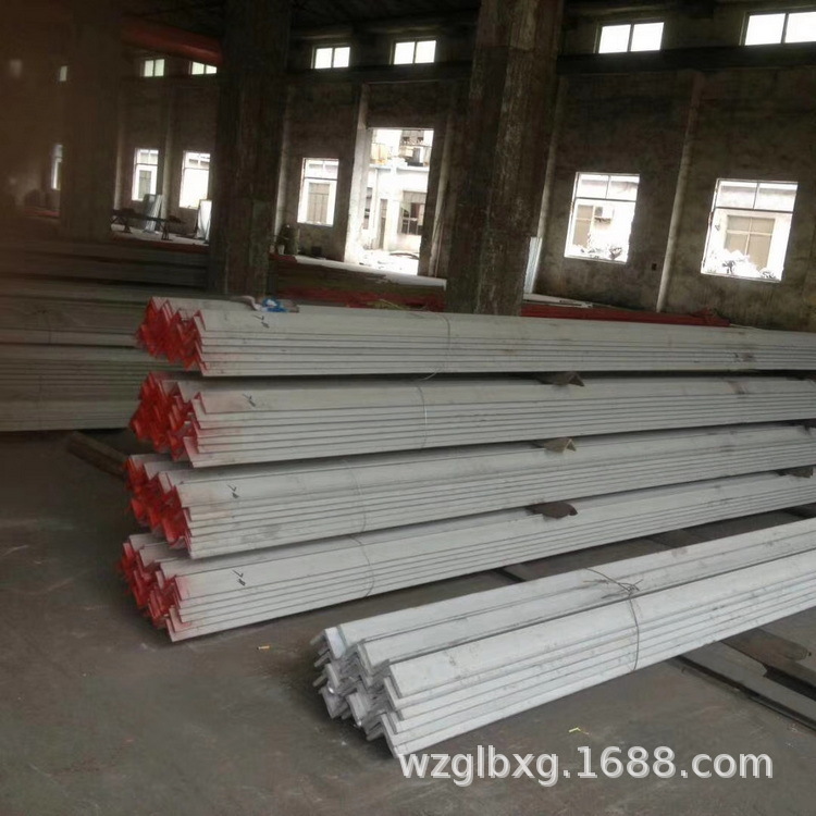 大量现货供应 达江商贸 角钢钢材批发