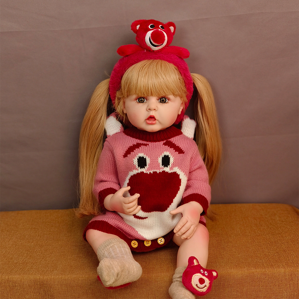 Reborn Baby Long Hair Finger-Eating Knitted Strawberry Bear Toy Gift Box - TikTok Popular Item (Foreign Trade, Cross-TikTok)