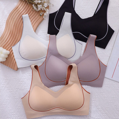 Breasted Underwear No trace Wireless ventilation comfortable Closing Furu Bra Single chip Shockproof Gather bra