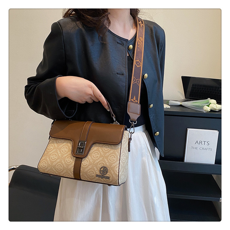 Grenzüberschreitende Damentaschen 2023 neue vielseitige kleine quadratische Taschen leichte Luxus-Textur-Handtaschen Pendler-Umhängetaschen Großhandel für Damen_voghion.com