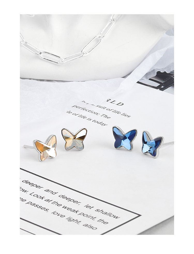 Fashion Butterfly Copper Inlay Artificial Crystal Ear Studs 1 Pair display picture 3