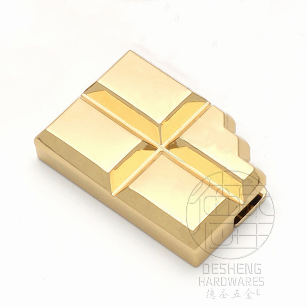 차 금 큰-자기 버튼없이