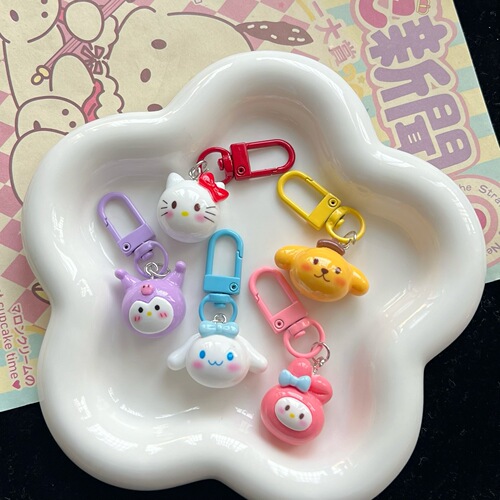 Round three-dimensional Sanrio keychain ins sweet girl school bag pendant best friend gift student jewelry