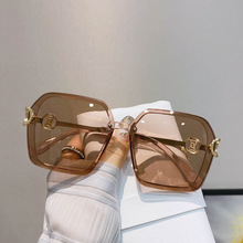 太陽鏡女2021年新款墨鏡潮夏季防紫外線強光開車眼鏡圓臉大臉6063