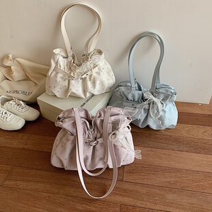 Summer shoulder bag, capacious one-shoulder bag