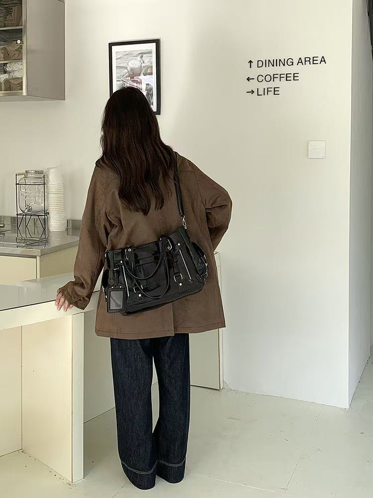 Capacious handheld one-shoulder bag, shoulder bag