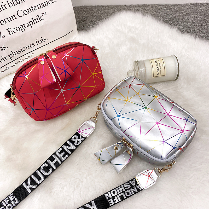 Bolsas de maquillaje de niñas 2023zljm bolsas de comercio exterior bolsas de hombro de impresión de mujer bolsas de hombro de moda anchas bolsas de mujer image 4
