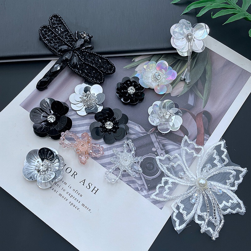 Factory in stock Beads Sequins Handmade Beads Small Flowers Flower Ornaments Clothing Cloth Stickers Accessories Clothing DIY Accessories
