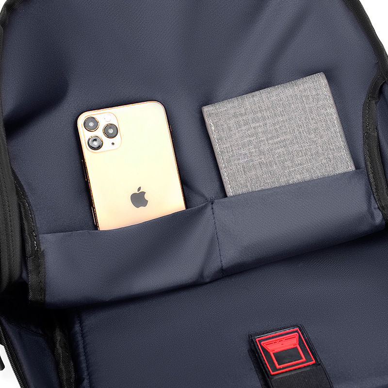 2022 mochila de viaje de los nuevos hombres mochila de gran capacidad simple mochila de computadora multifuncional impermeable para hombres