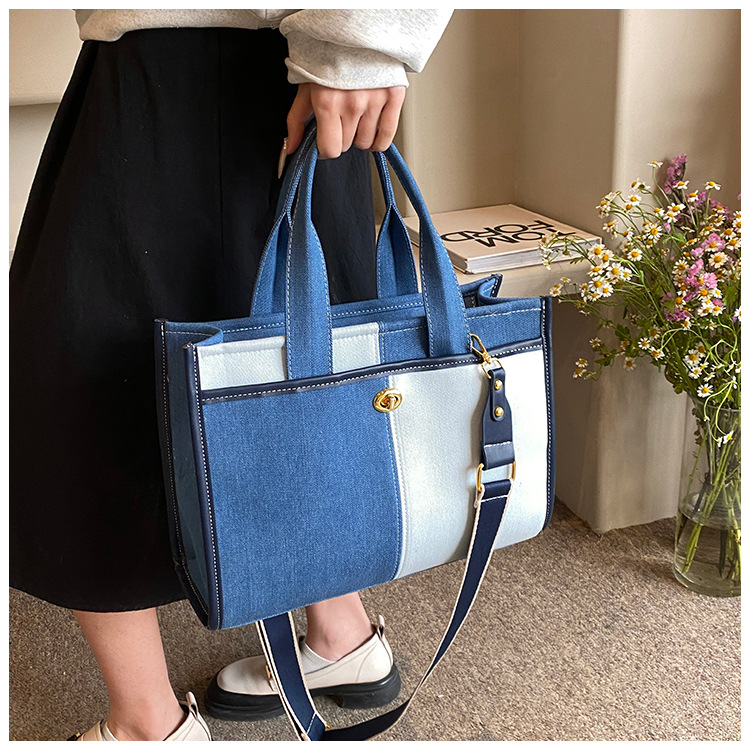 Women's Large Denim Color Block Basic Classic Style Zipper Tote Bag display picture 9