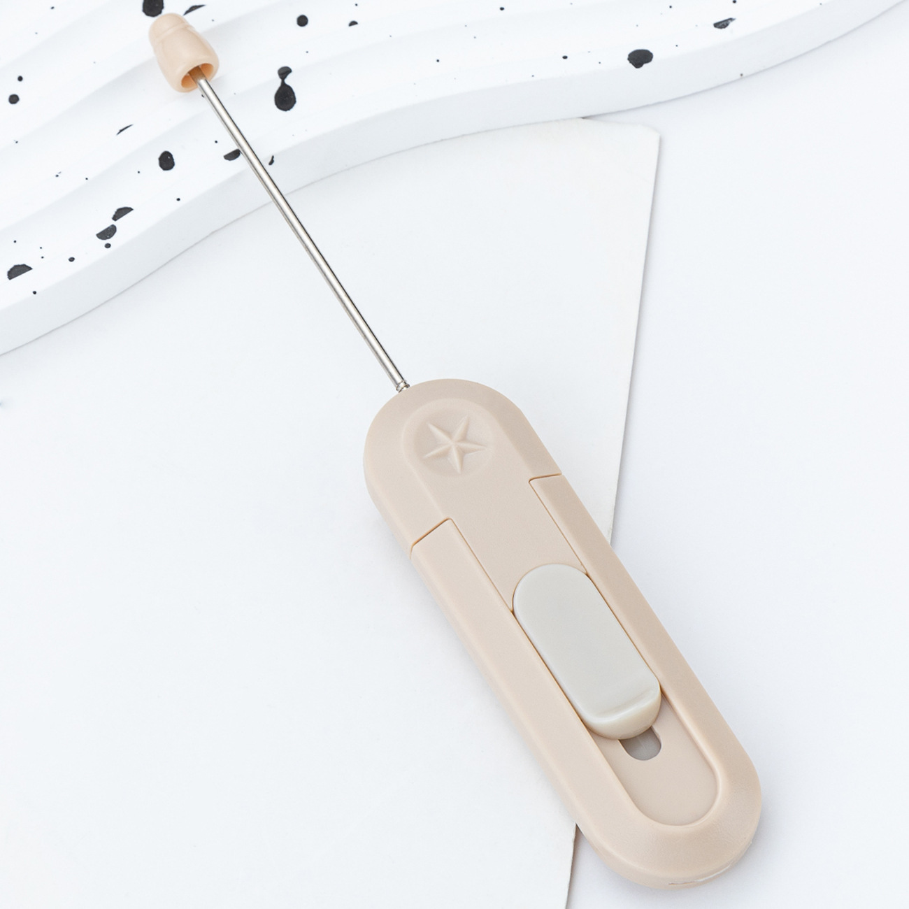 Nuevo cuchillo de entrega de cuentas DIY portátil desmontable cuchillo de entrega de cuchillo de oficina estudiantil cortador de papel cuchillo de mano desmontable artefacto mágico