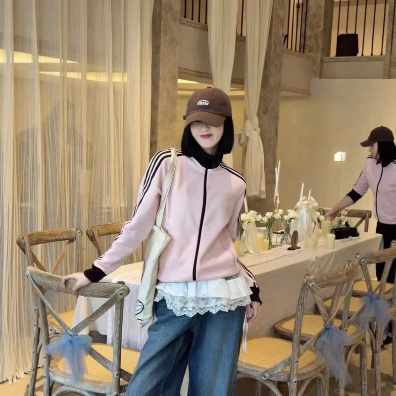 High-End Version with Three-Leaf Embroidered Logo, Korean Limited Edition, Classic Pink-Brown Sports Jacket, Casual Style for Both Men and Women