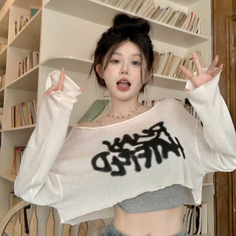 Lazy Graffiti White Long-Sleeved T-Shirt for Women in Autum Thin Sun Protection Blouse Design Loose Short Top Outer Wear Lazy Graffiti White Long-Sleeved T-Shirt for Women in Autum Thin Sun Protection Blouse Design Loose Short Top Outer Wear