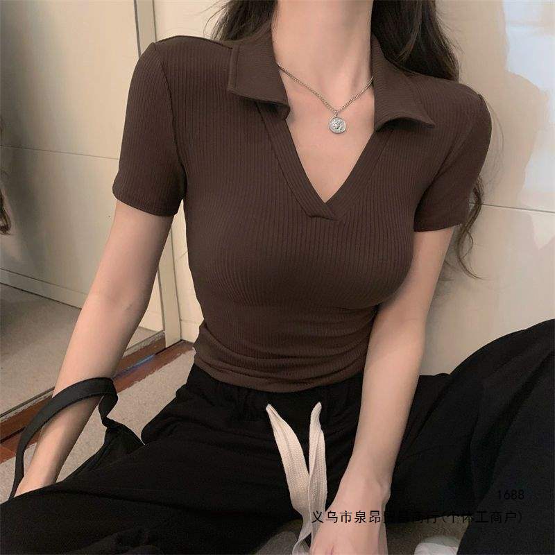 polo衫短袖t恤女夏装正肩短款上衣设计感小众ins甜辣纯欲修身V领