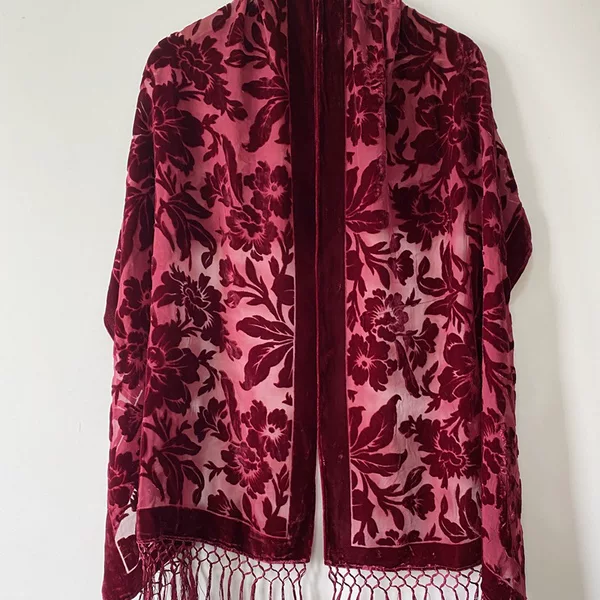 Autumn and winter classical velvet shawl mulberry silk scarf 100 mulberry silk versatile mid-length shawl peony cheongsam