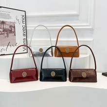 �͹�ײɫҸ�°�2025�¿�������͹�ͨ��Ůʿ�μ���������Ů��