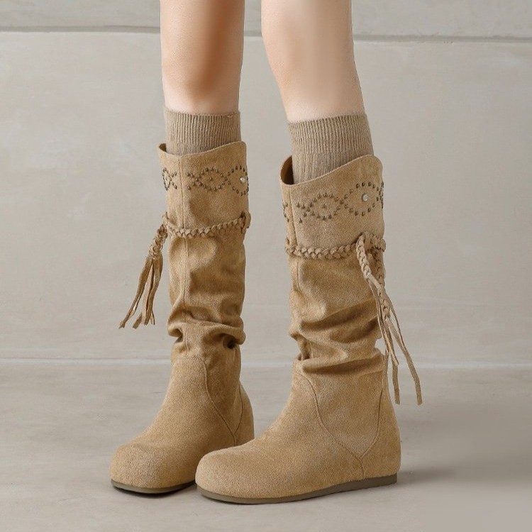 Women's long boots 2026 autumn and winter new vintage ethnic style western cowboy boots with internal height increase, stacked boots with tassels