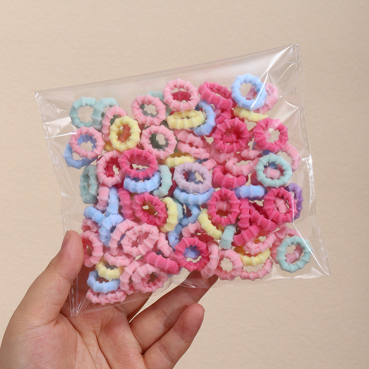 Caramelo corda de cabeza de niñas de alta elasticidad correa de goma duradera para niños cabello atado no dañando anillo de cabello adornamiento para el cabello de bebé