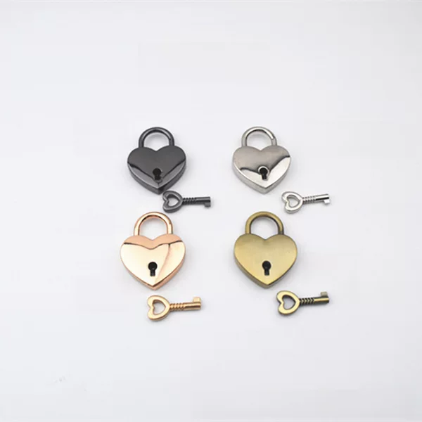 Luggage accessories lock buckle small padlock heart type jewelry lock light gold decorative padlock