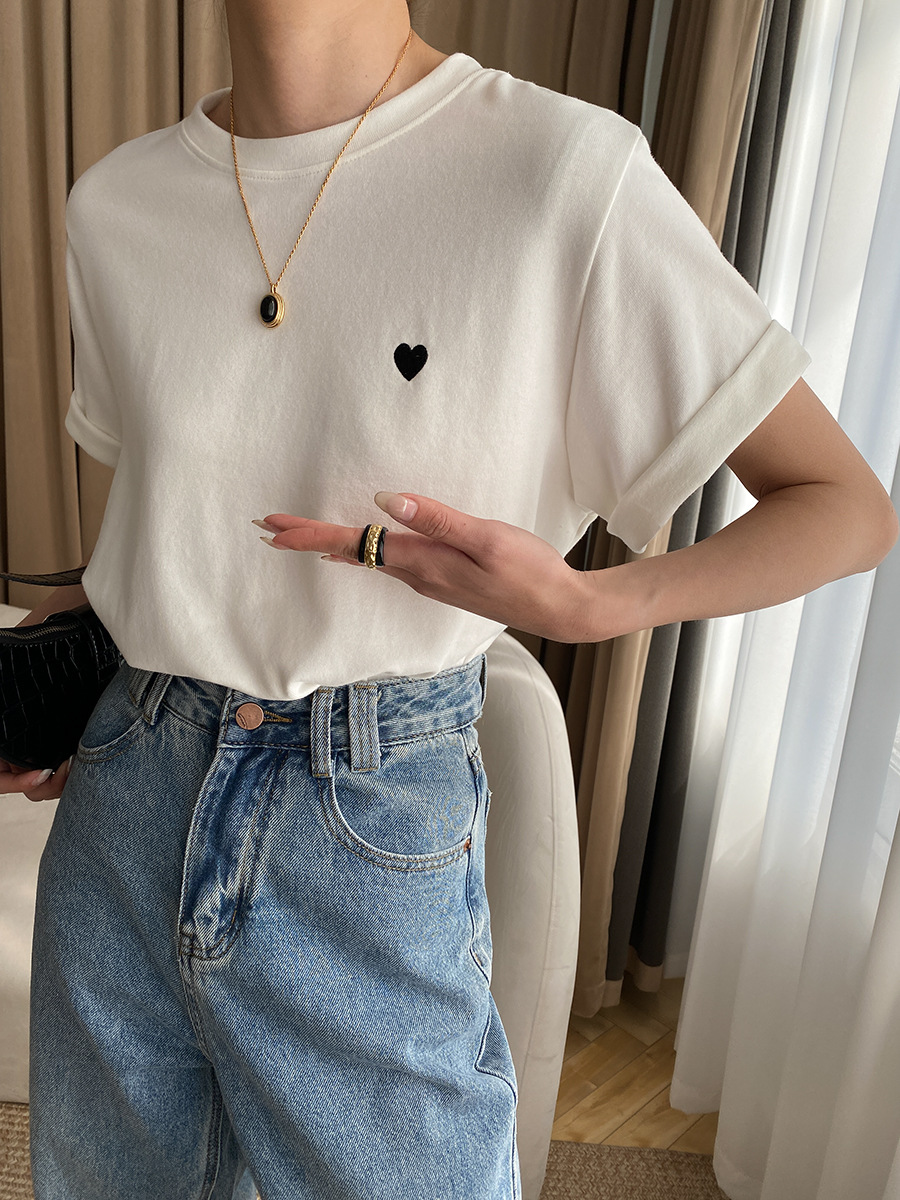 Love Small Embroidered Shoulder Slimming Casual Short Sleeved T Shirt Loose Early Spring 5 Love Small Embroidered Shoulder Slimming Casual Short Sleeved T Shirt Loose Early Spring