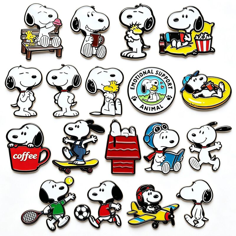 Snoopy brooch set, cartoon series, cute children's backpack decoration, badge, creative clothing and hat accessory Snoopy brooch set, cartoon series, cute children's backpack decoration, badge, creative clothing and hat accessory